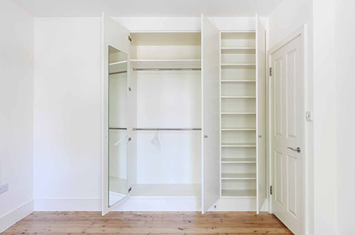 Pangbourne Avenue image 7