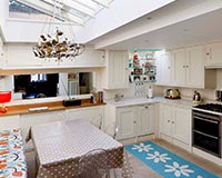 PEMBROKE PLACE W8
